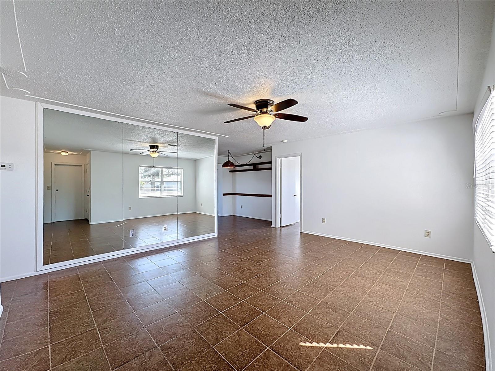 VENICE GARDENS - Residential