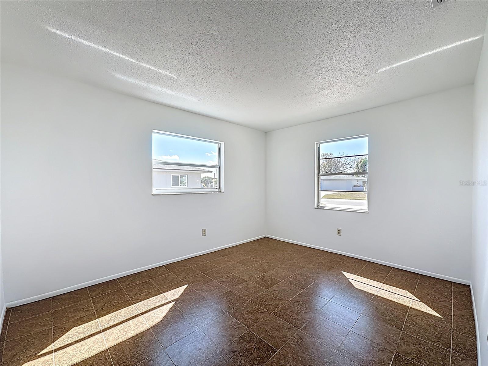 VENICE GARDENS - Residential