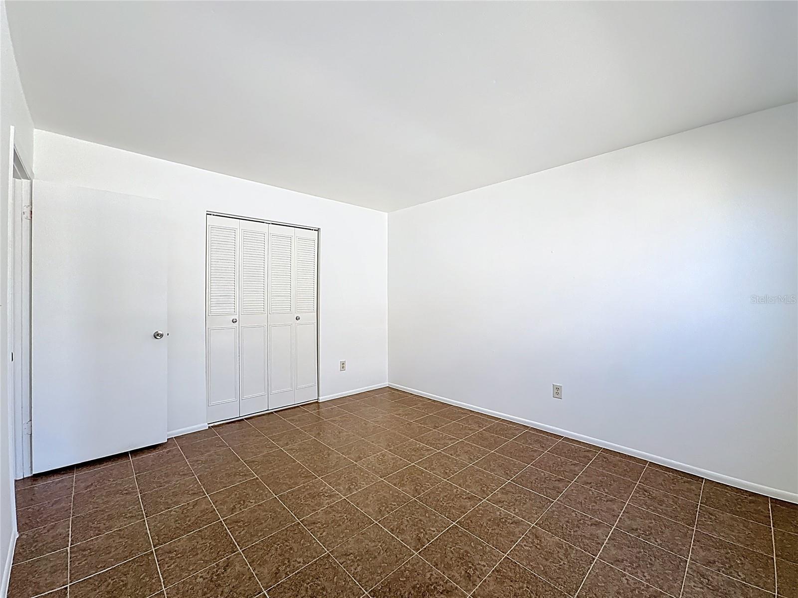 VENICE GARDENS - Residential