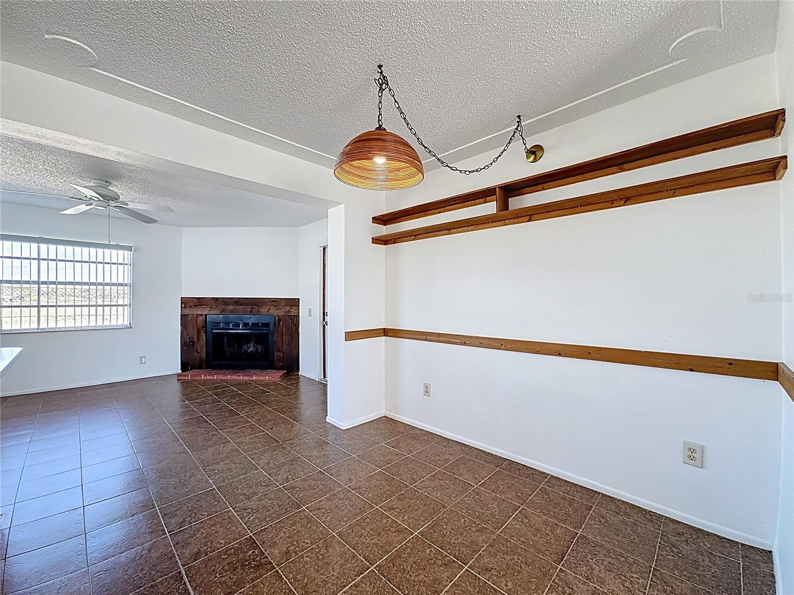 VENICE GARDENS - Residential