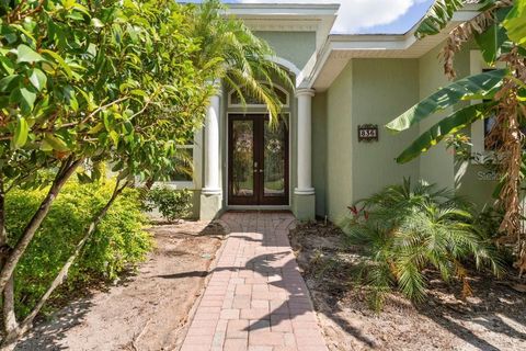 A home in LAKELAND