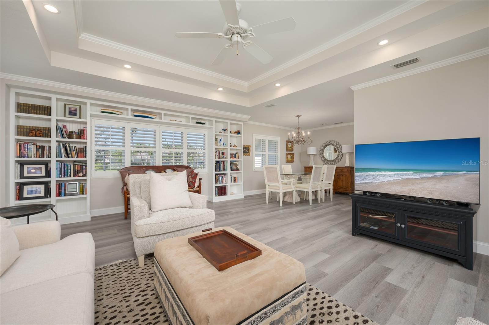 COUNTRY CLUB SHORES SEC 1 - Residential