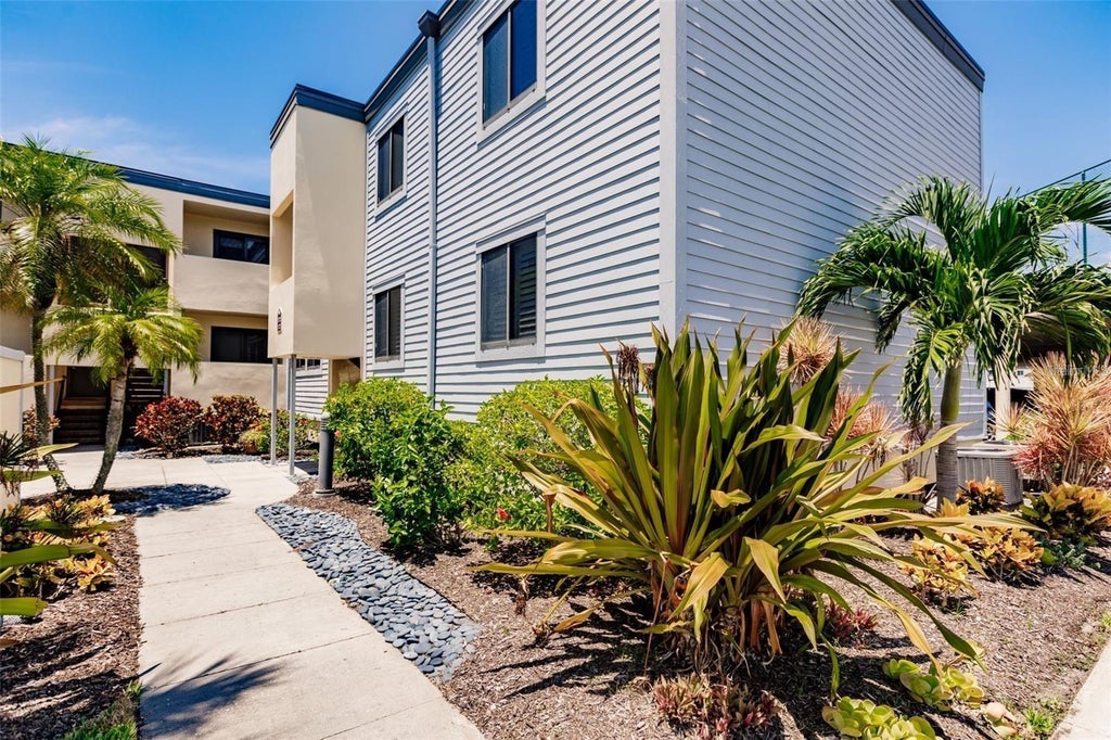 Photo of 700 Golden Beach Boulevard #222, Venice, FL 34285 (MLS # A4709036)