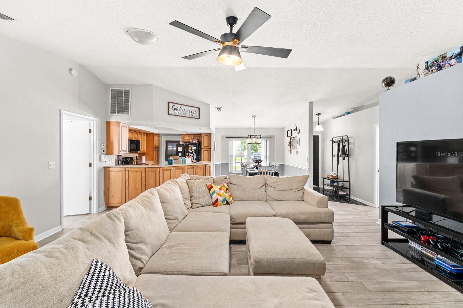 VILLAGE ON POND PH 01 - Residential