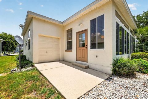 Tiny photo for 542 Loma Paseo Drive, Lady Lake, FL 32159 (MLS # G5114246)