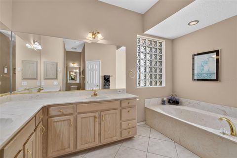 Tiny photo for 542 Loma Paseo Drive, Lady Lake, FL 32159 (MLS # G5114246)