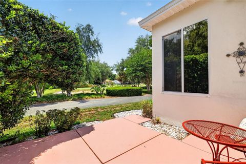 Tiny photo for 542 Loma Paseo Drive, Lady Lake, FL 32159 (MLS # G5114246)
