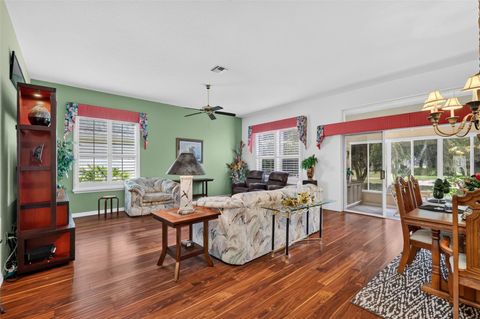 Tiny photo for 542 Loma Paseo Drive, Lady Lake, FL 32159 (MLS # G5114246)