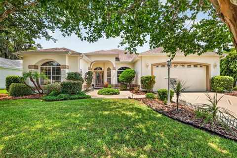 Tiny photo for 542 Loma Paseo Drive, Lady Lake, FL 32159 (MLS # G5114246)