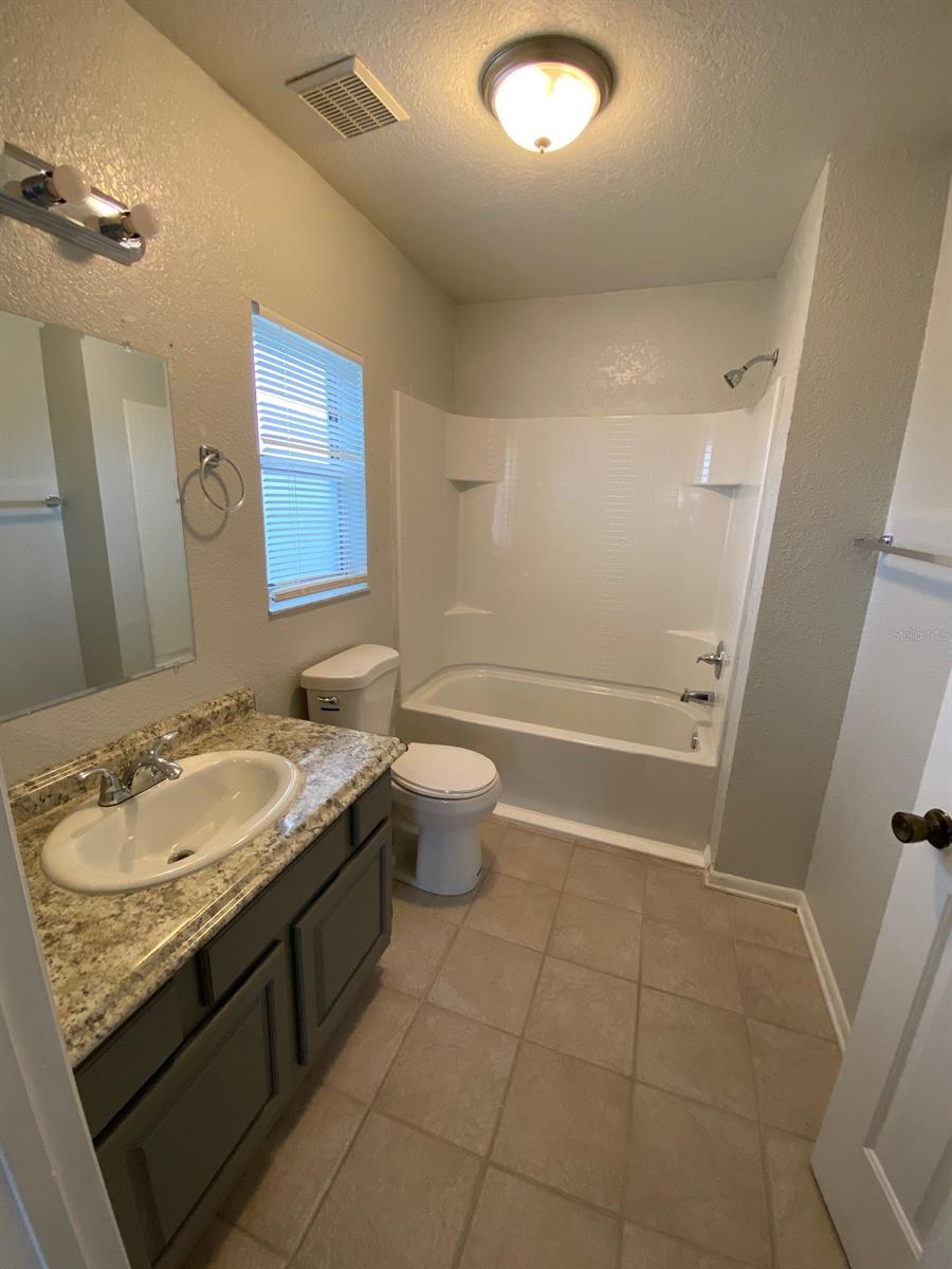 Palmetto Court Resub - Residential Lease