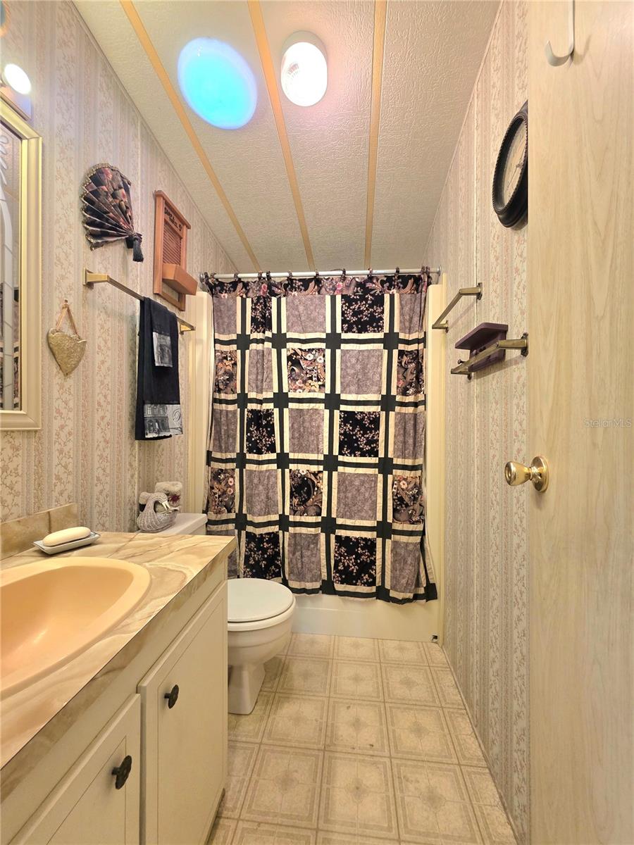 LAKE BETMAR ESTS UNITS 3-4-5 - Residential