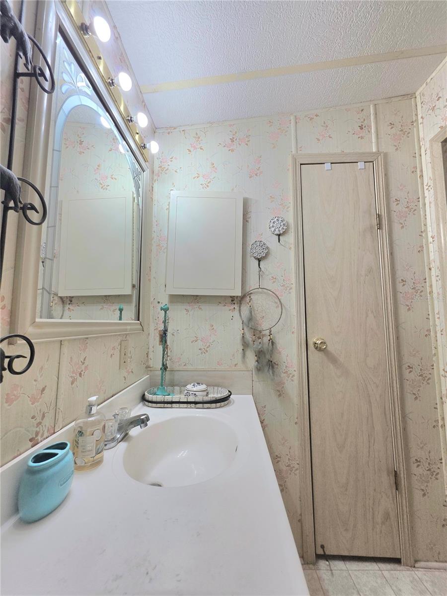 LAKE BETMAR ESTS UNITS 3-4-5 - Residential