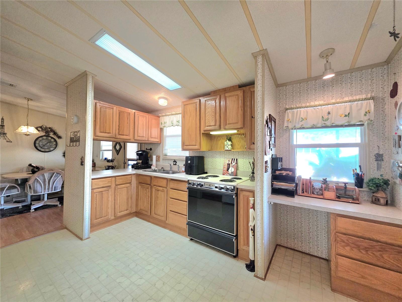 LAKE BETMAR ESTS UNITS 3-4-5 - Residential