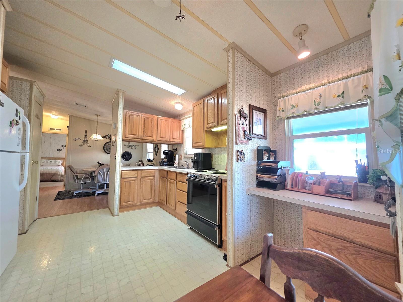 LAKE BETMAR ESTS UNITS 3-4-5 - Residential