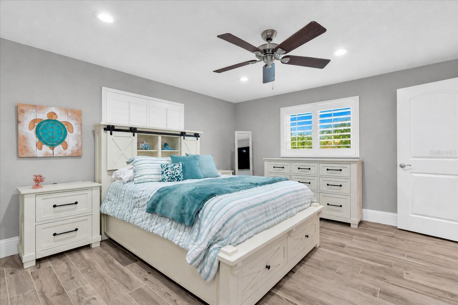 PARKSIDE SUB UNIT ONE - Residential
