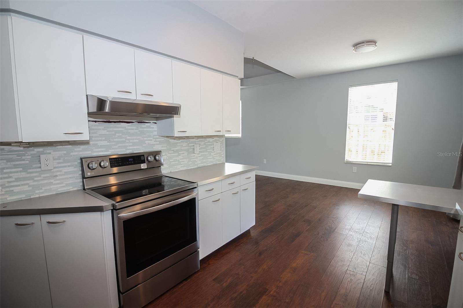 WOODLAND PARK - Residential