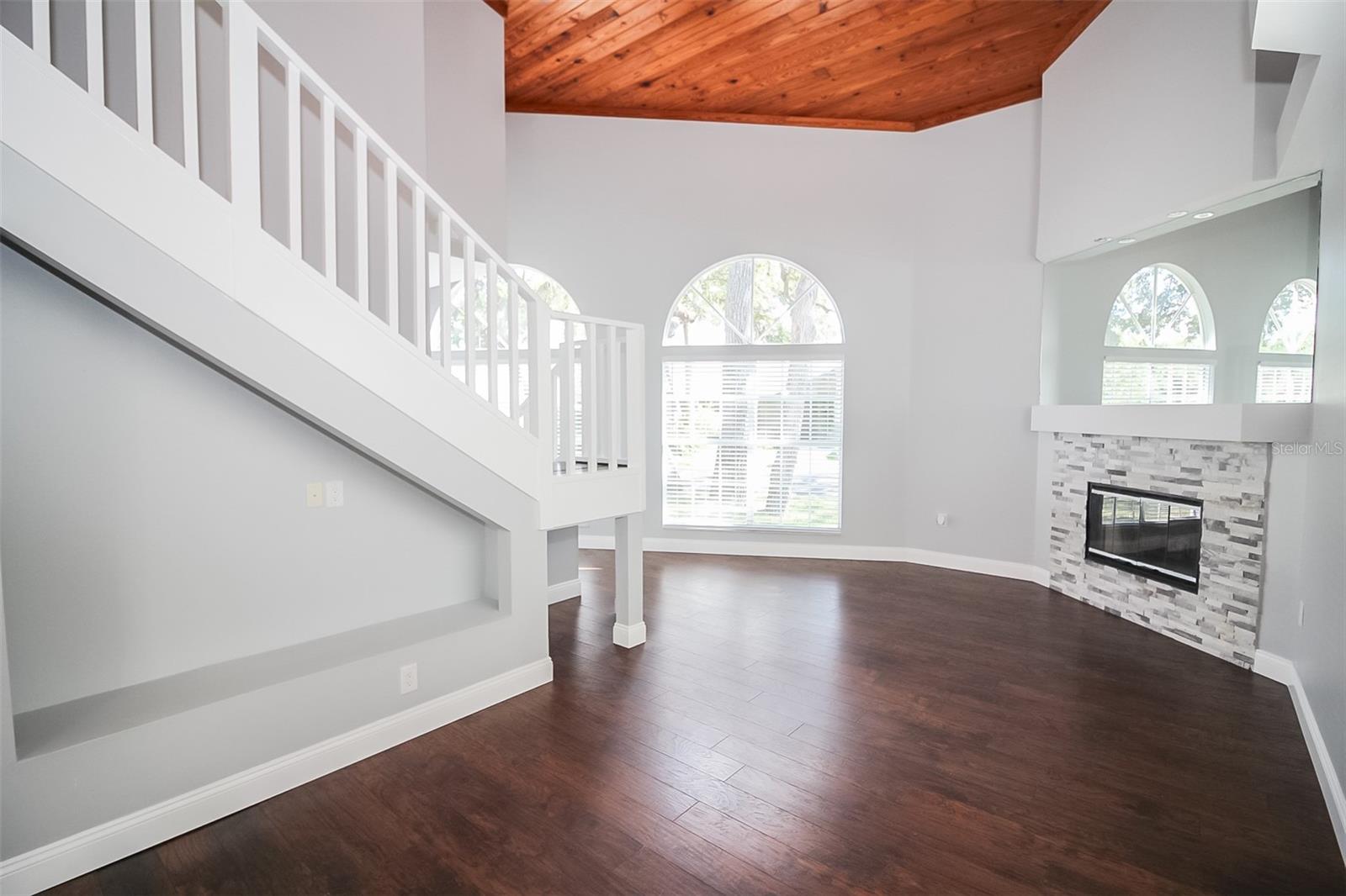 WOODLAND PARK - Residential