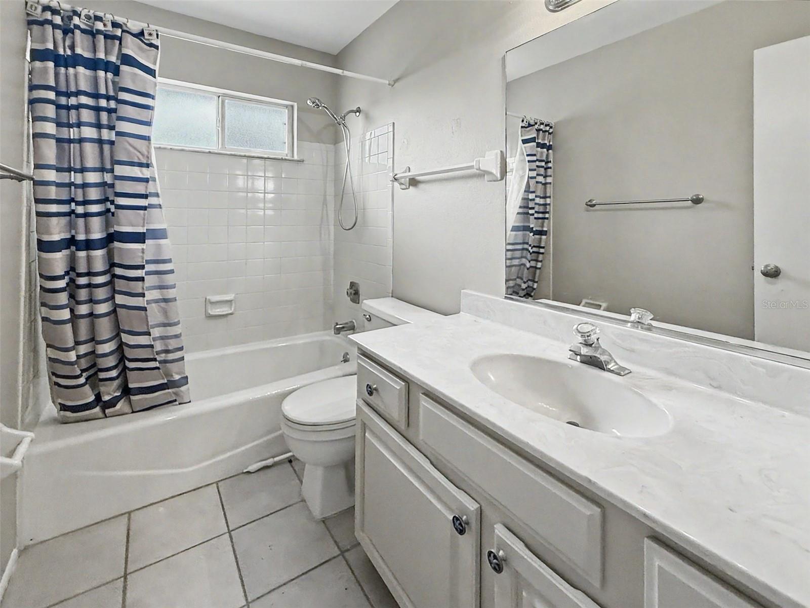 RIDGEWOOD ESTS 19TH ADD - Residential Lease