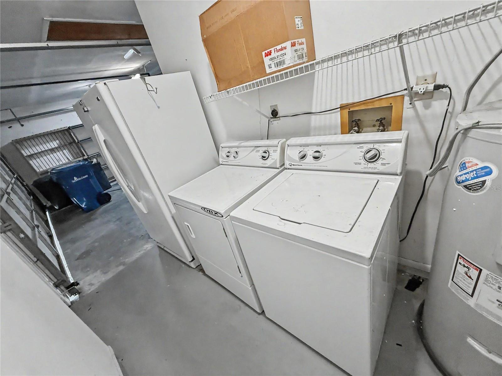 RIDGEWOOD ESTS 19TH ADD - Residential Lease