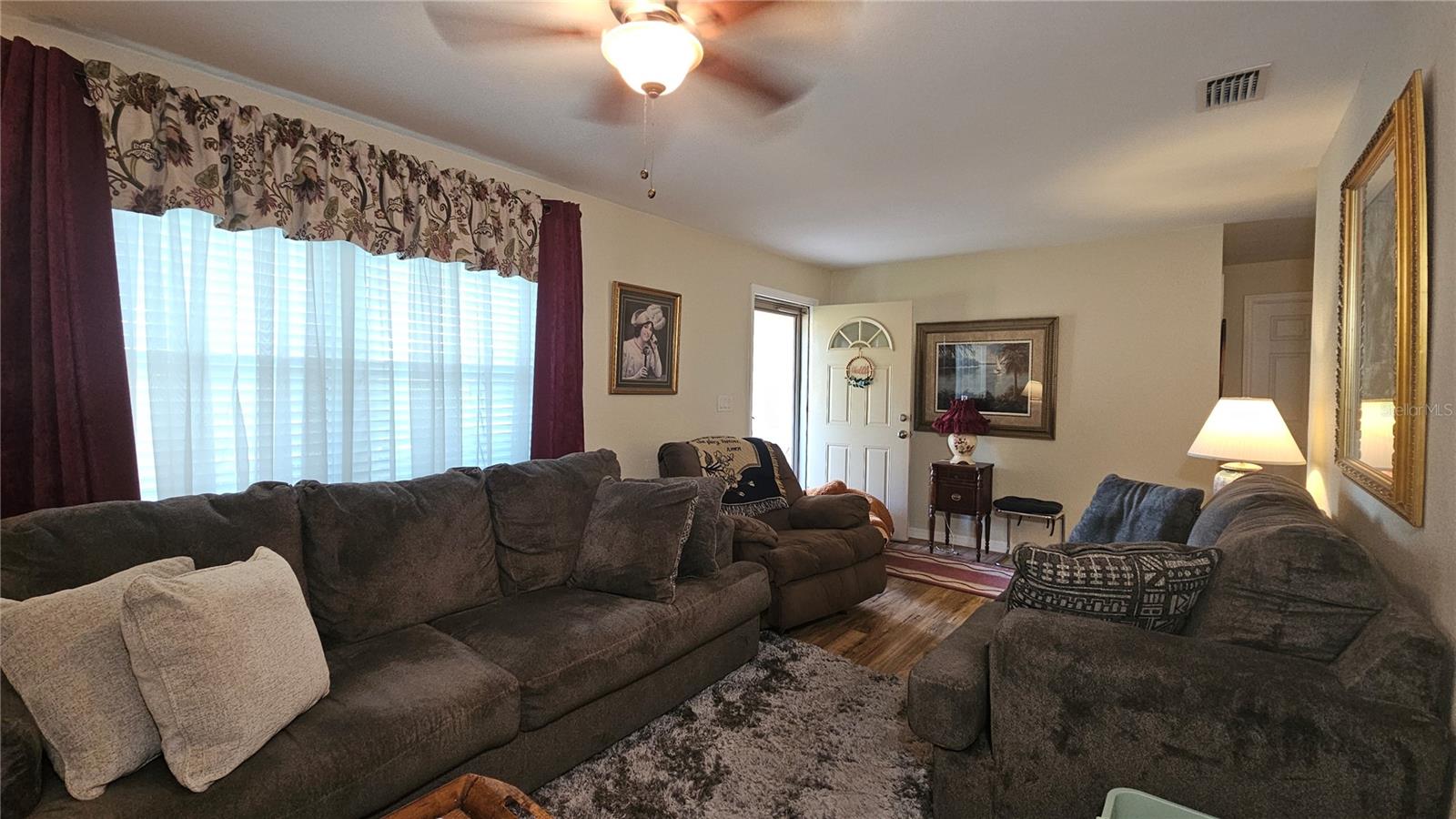 KINGSWOOD - Residential