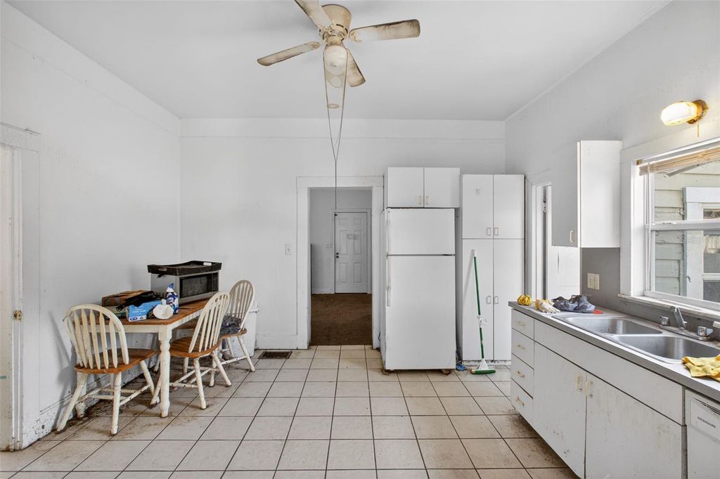 Photo of 1200 Massachusetts Avenue, Saint Cloud, FL 34769 (MLS # A4676405)