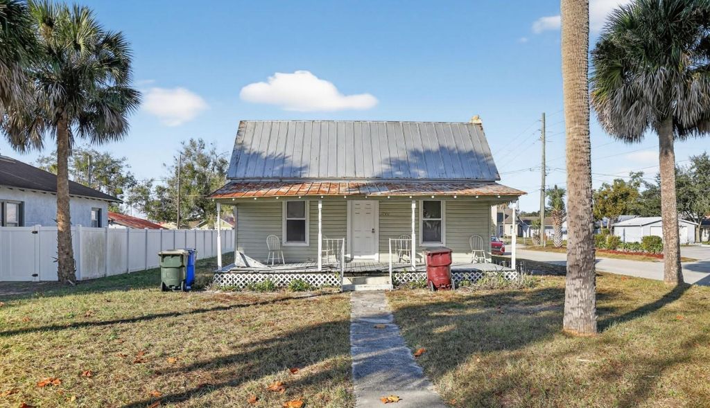 Photo of 1200 Massachusetts Avenue, Saint Cloud, FL 34769 (MLS # A4676405)