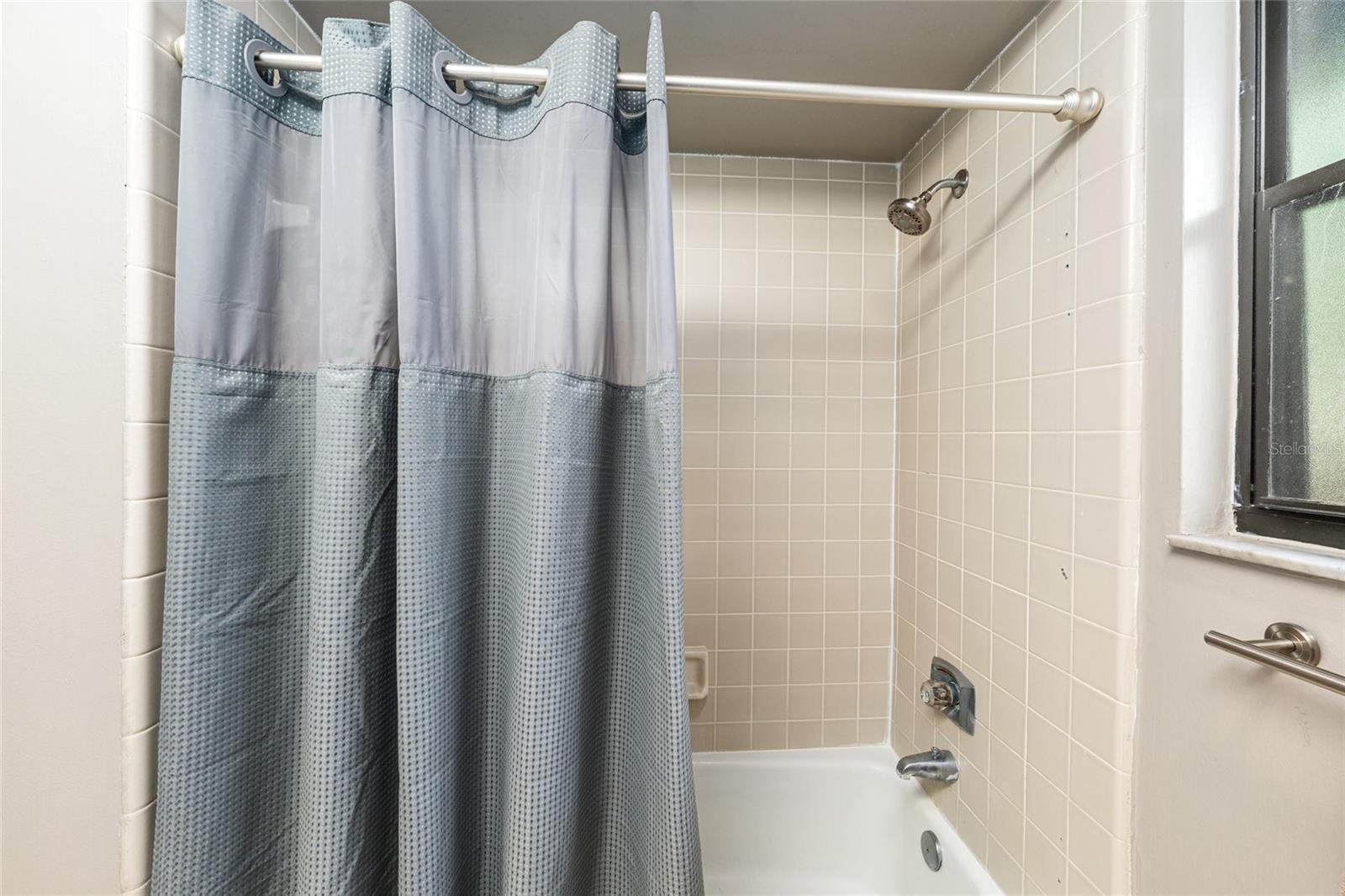 ROCK CREEK - Residential