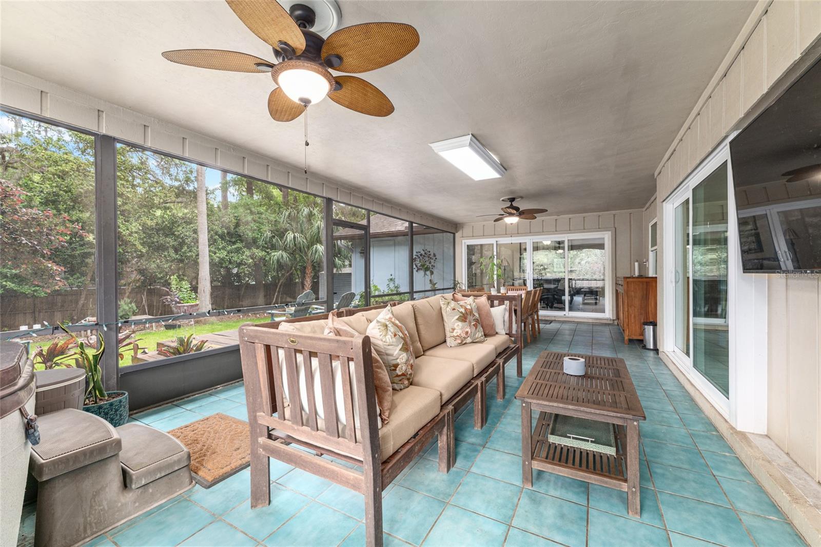 ROCK CREEK - Residential