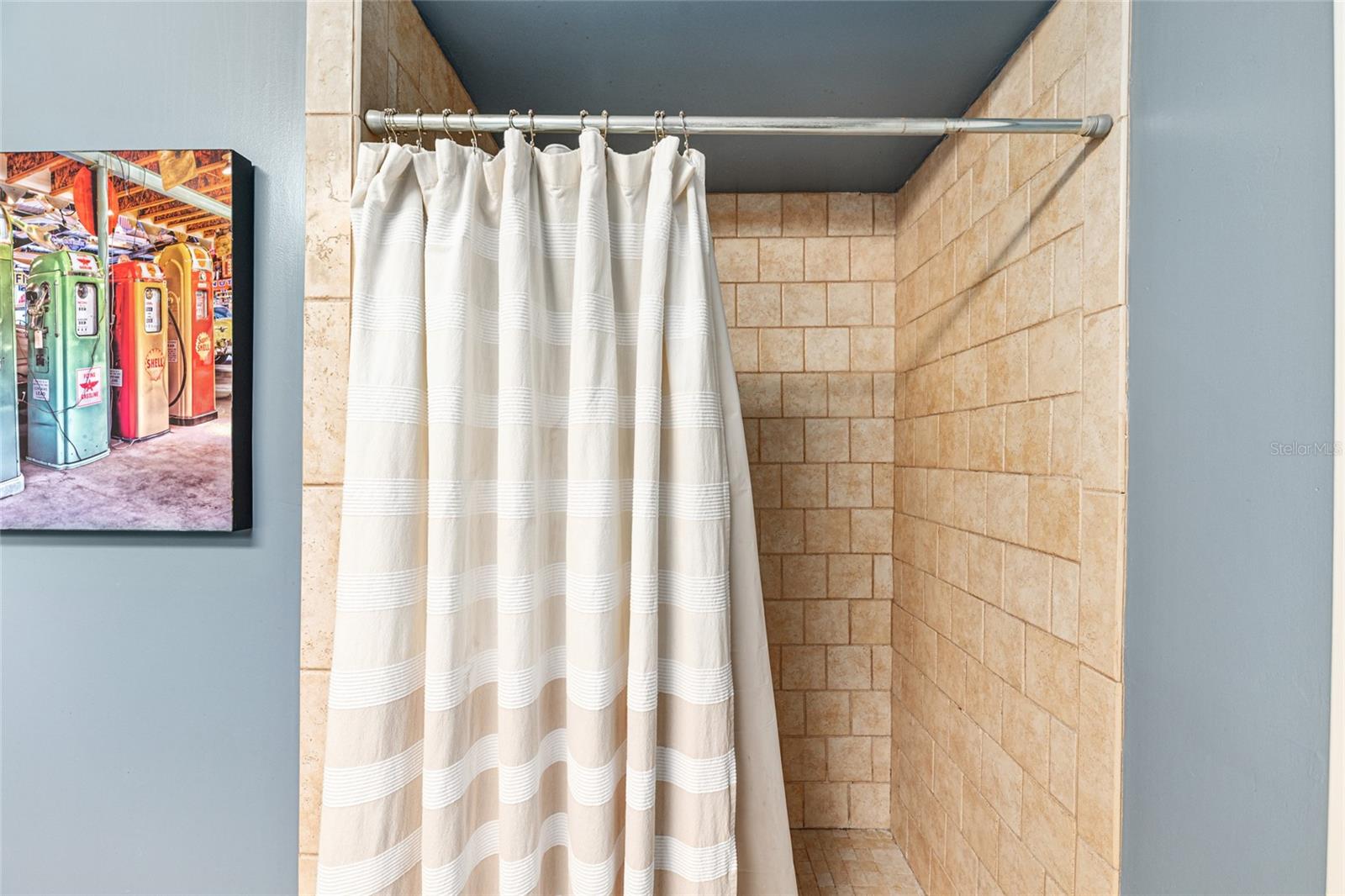 ROCK CREEK - Residential