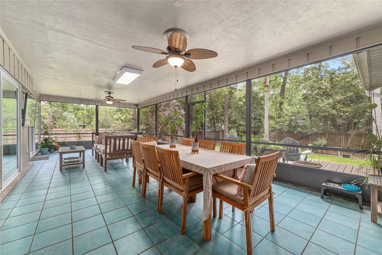 ROCK CREEK - Residential