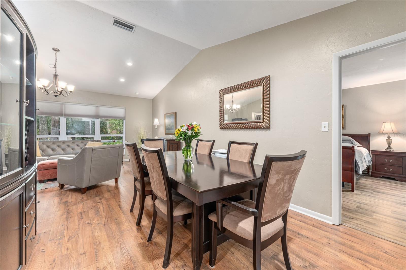 ROCK CREEK - Residential