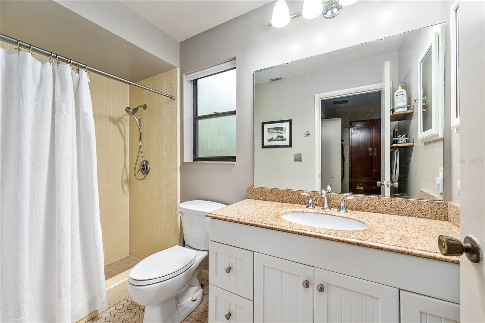 ROCK CREEK - Residential