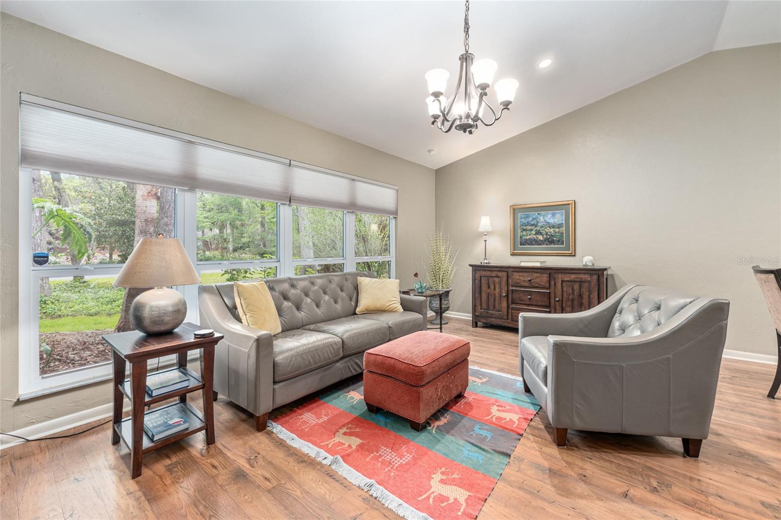 ROCK CREEK - Residential