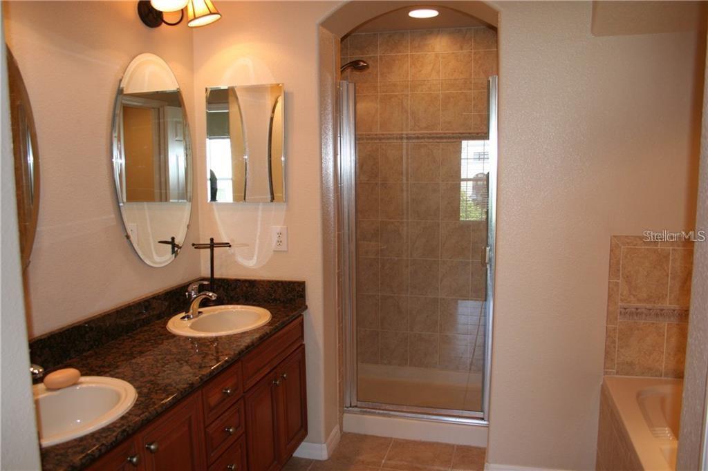BALDWIN PARK UN 03 - Residential Lease