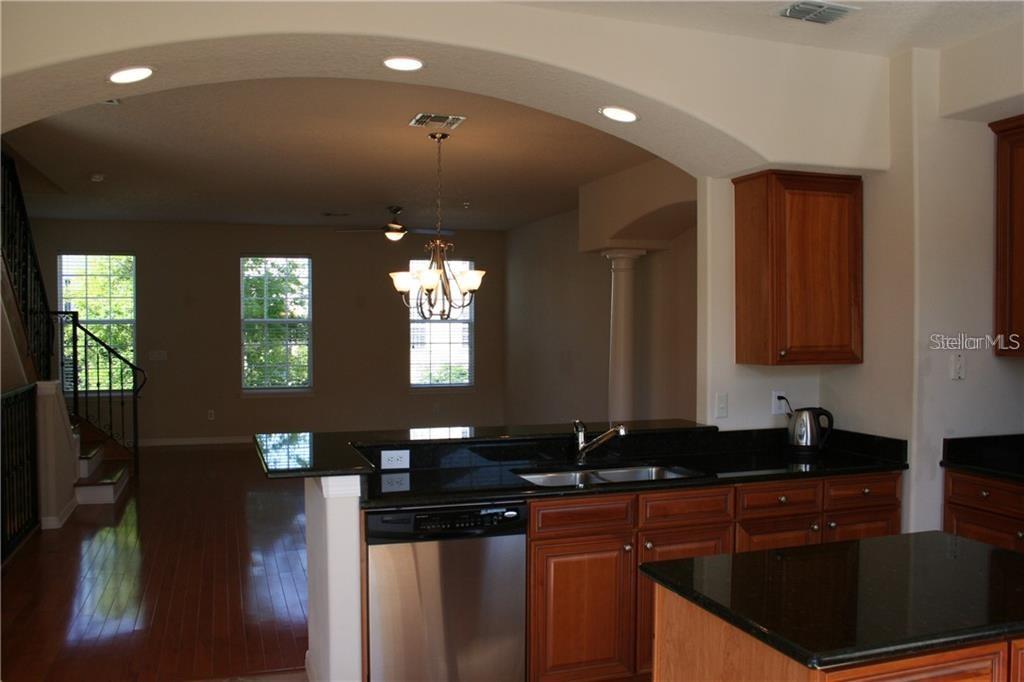 BALDWIN PARK UN 03 - Residential Lease