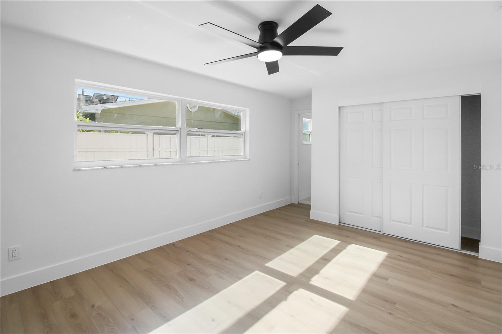 MEADOW LAWN 15TH ADD - Residential