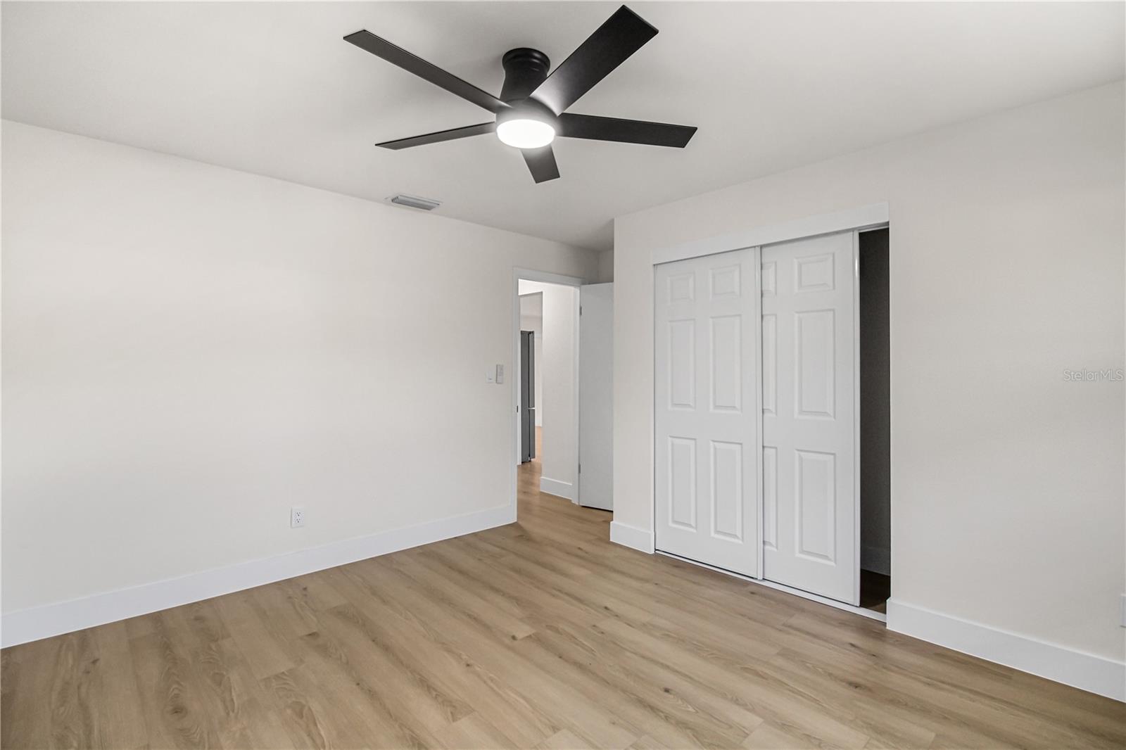 MEADOW LAWN 15TH ADD - Residential