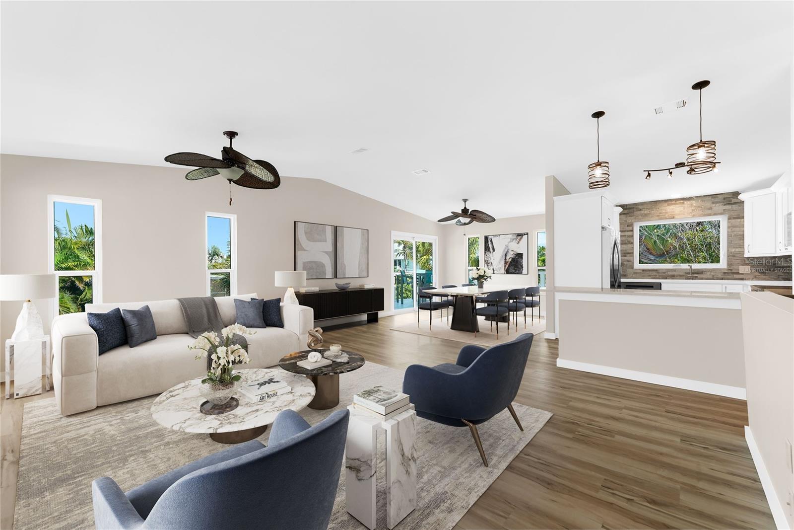 HOLMES BEACH 17TH UNIT - Residential
