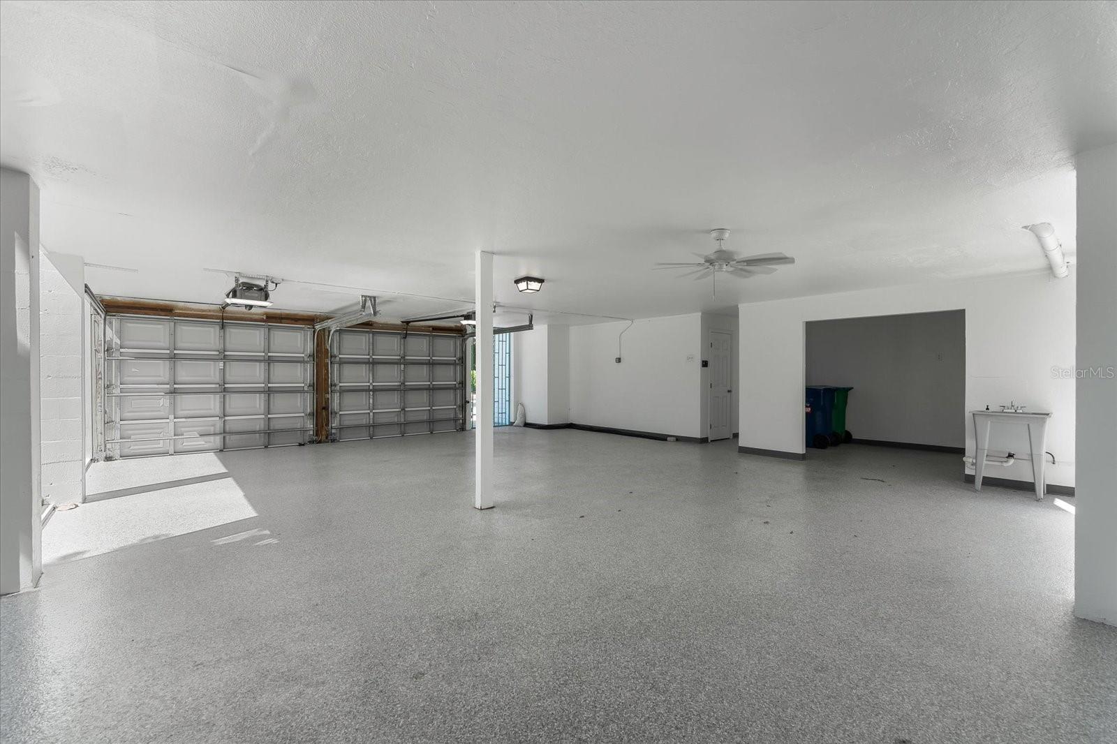 HOLMES BEACH 17TH UNIT - Residential