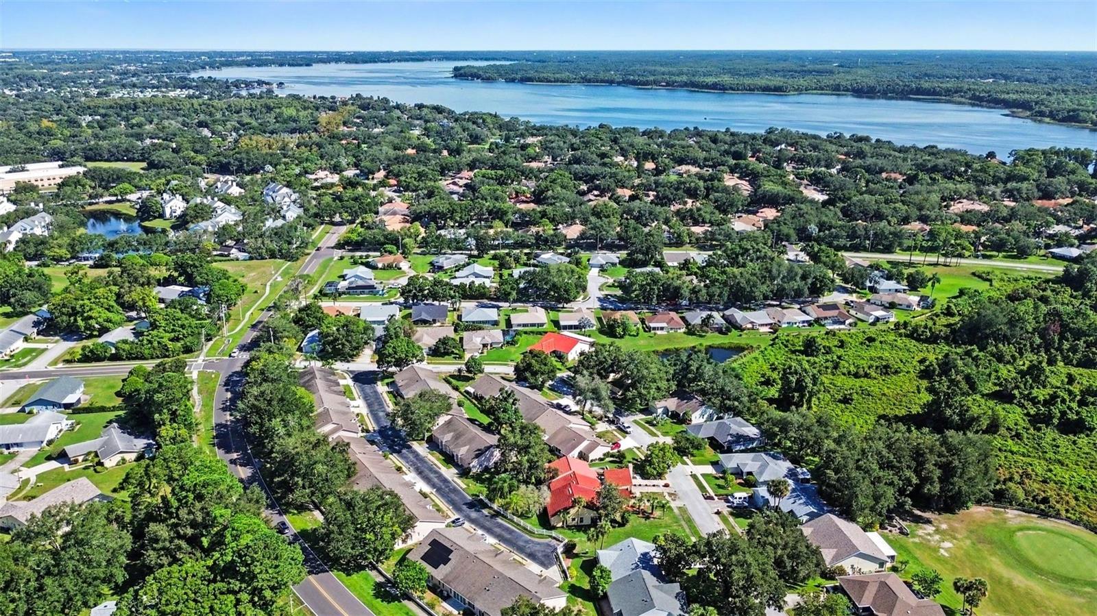 1652 HIGHLAND CLUB LANE