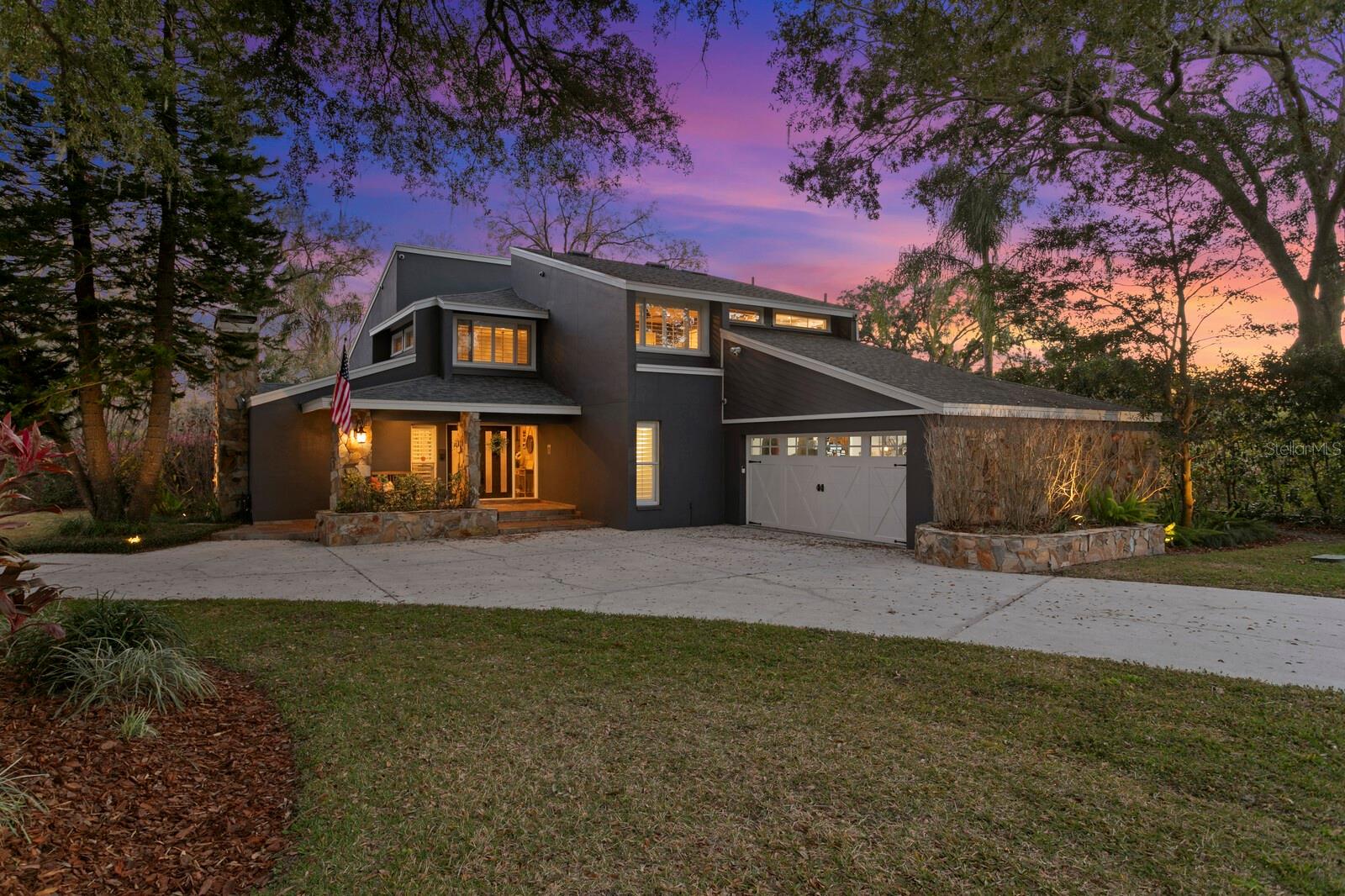 10402 OAKBROOK DRIVE