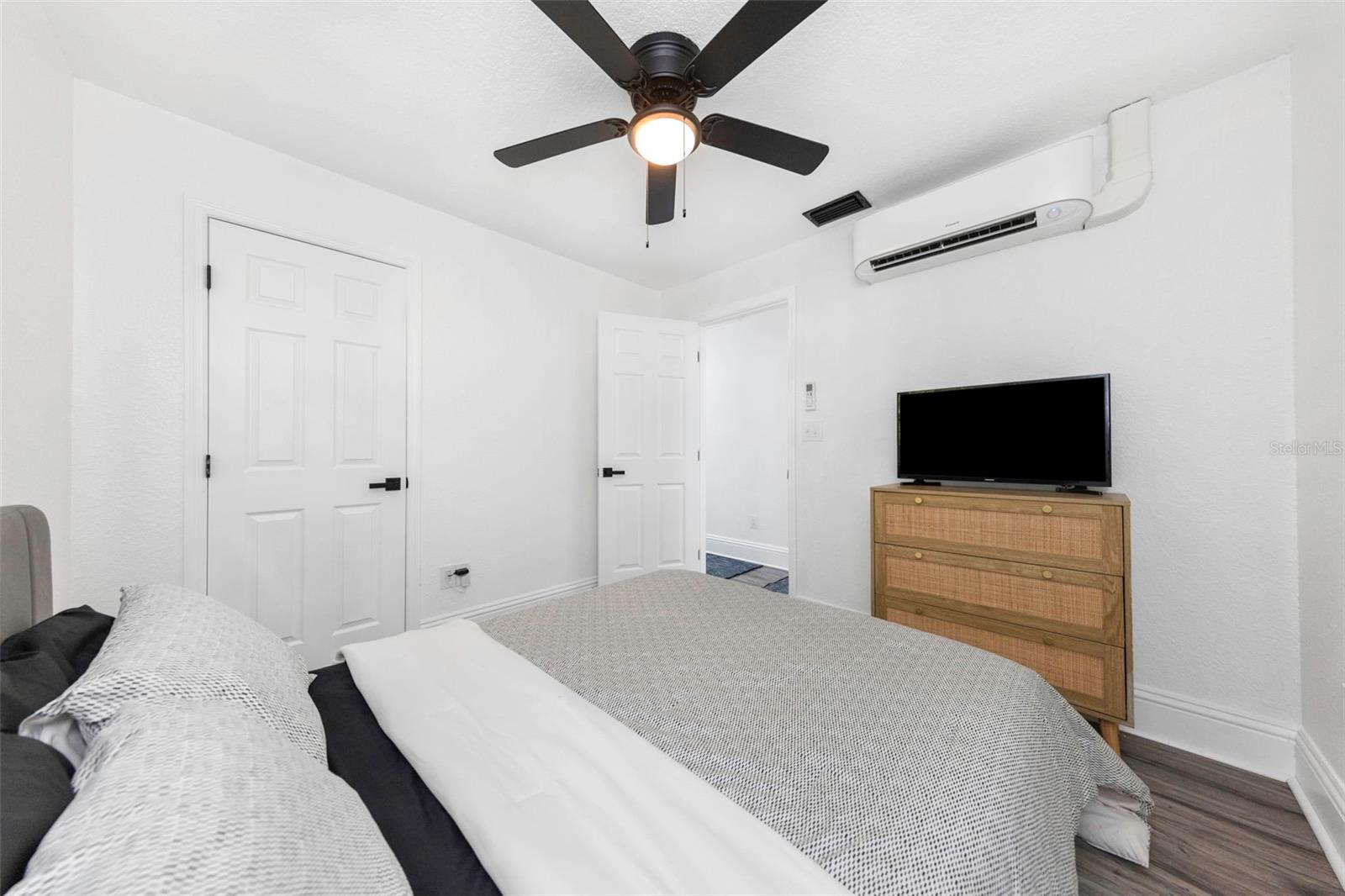 COUNTRY CLUB ADD TO OLDSMAR REV - Residential