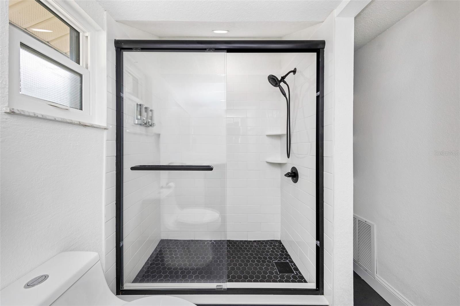 COUNTRY CLUB ADD TO OLDSMAR REV - Residential