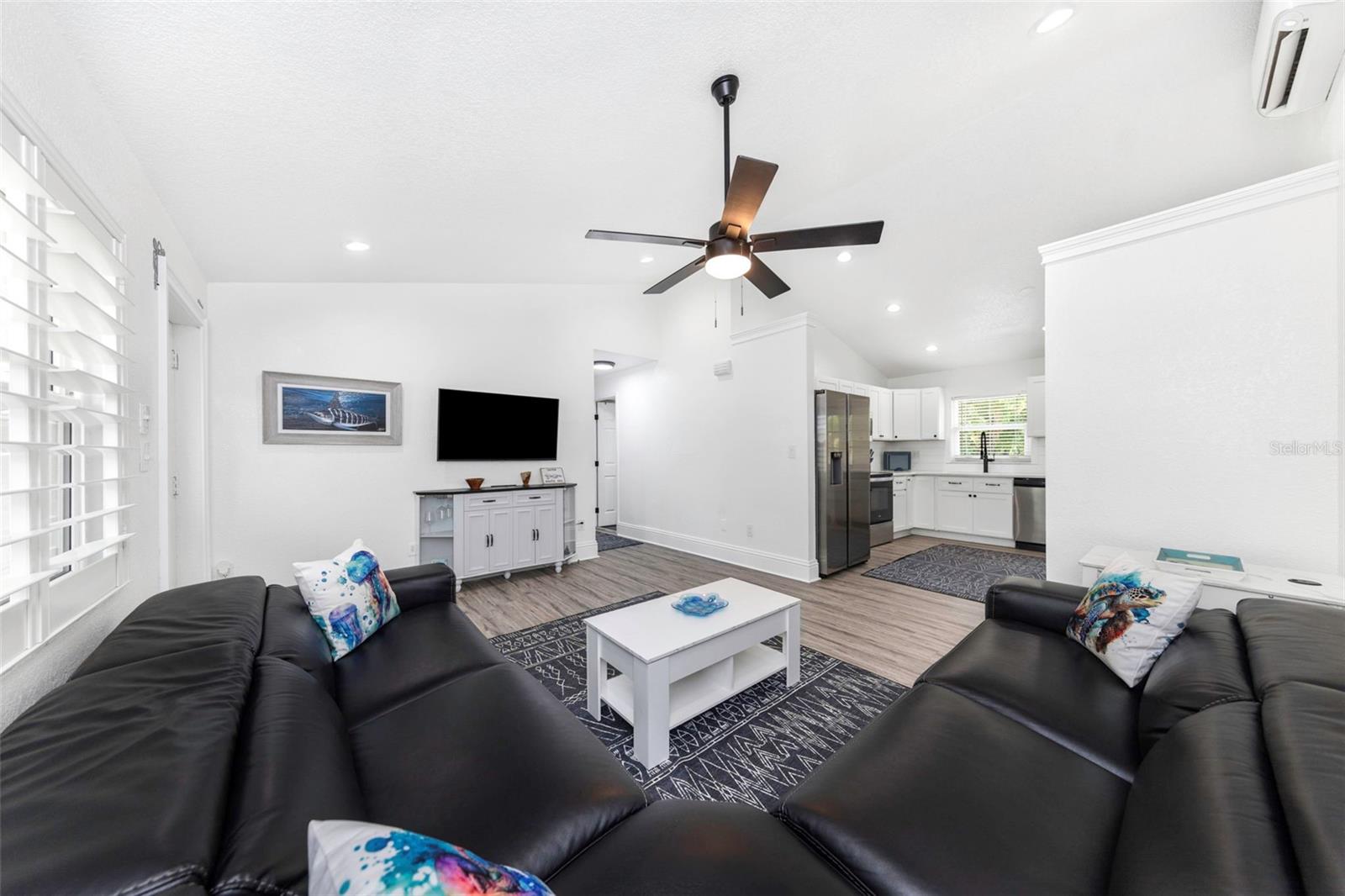 COUNTRY CLUB ADD TO OLDSMAR REV - Residential