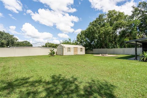 A home in BARTOW