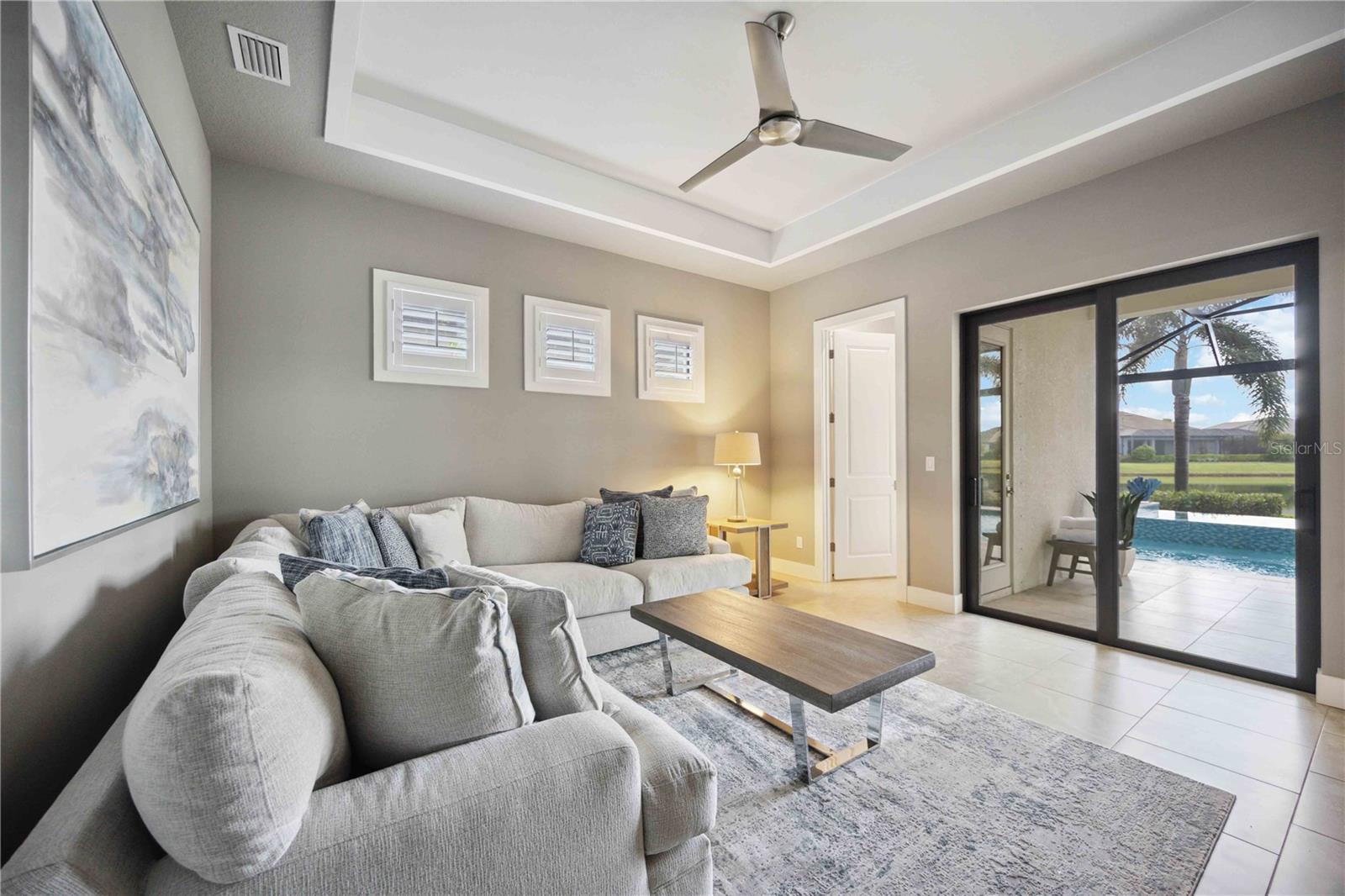 COUNTRY CLUB EAST AT LAKEWD RNCH YY1-4 - Residential