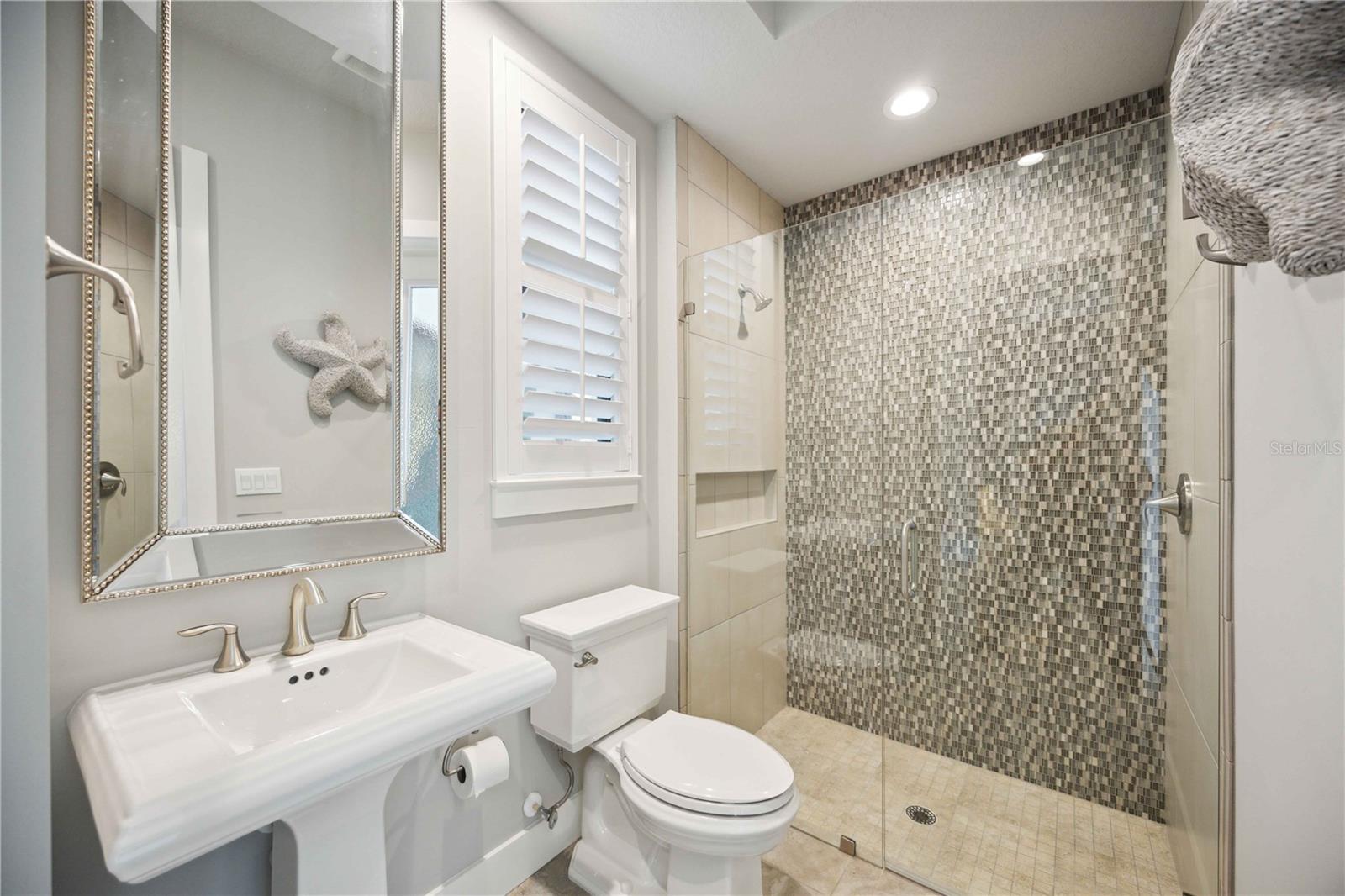 COUNTRY CLUB EAST AT LAKEWD RNCH YY1-4 - Residential