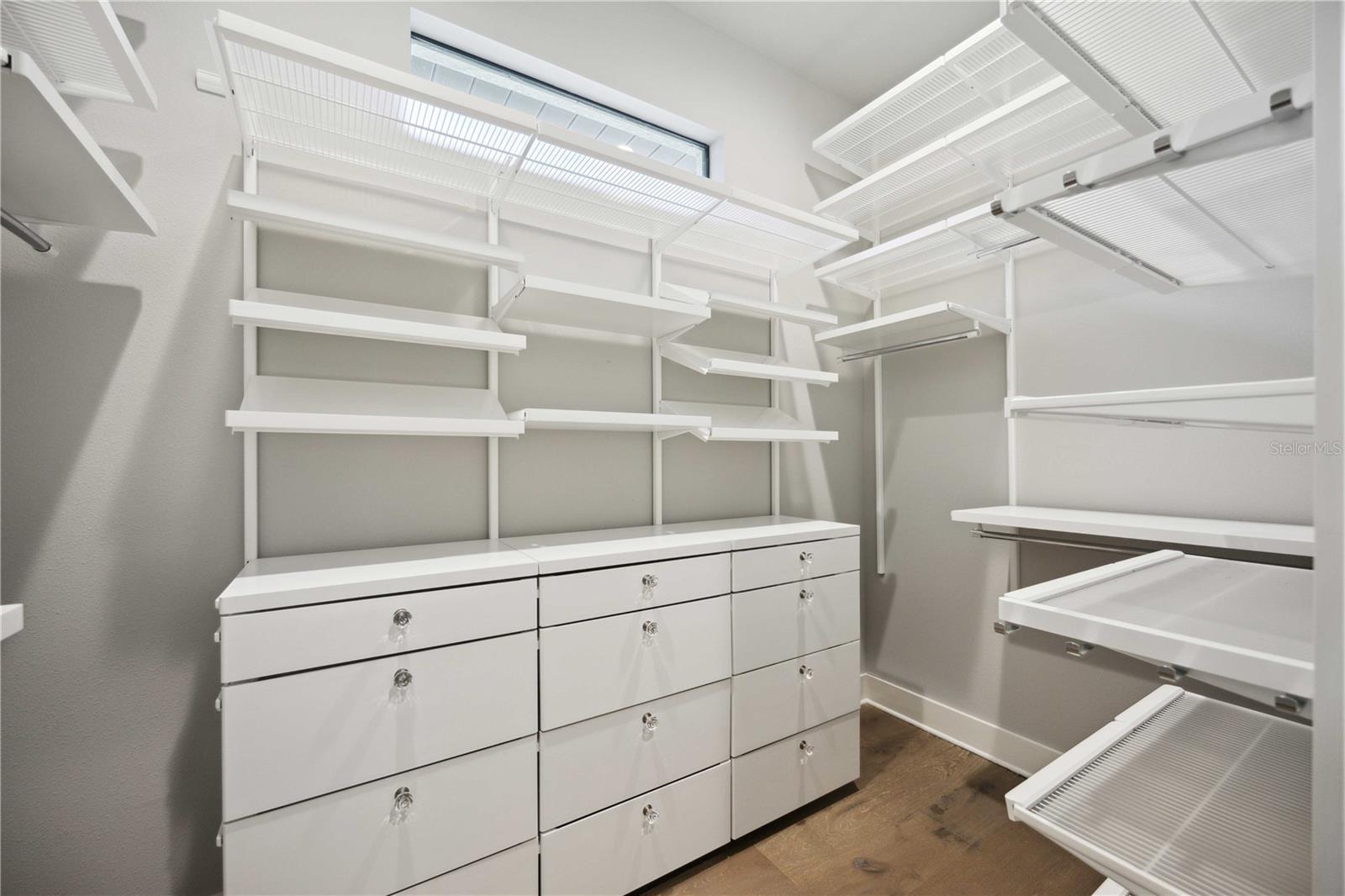 COUNTRY CLUB EAST AT LAKEWD RNCH YY1-4 - Residential