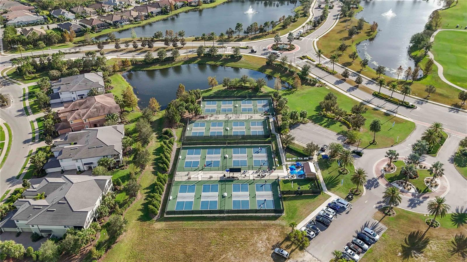 COUNTRY CLUB EAST AT LAKEWD RNCH YY1-4 - Residential