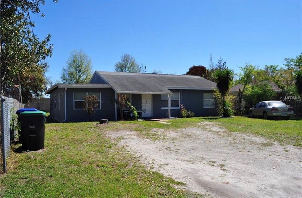 Photo of 687 Walkup Drive, Orlando, FL 32808 (MLS # O6394423)